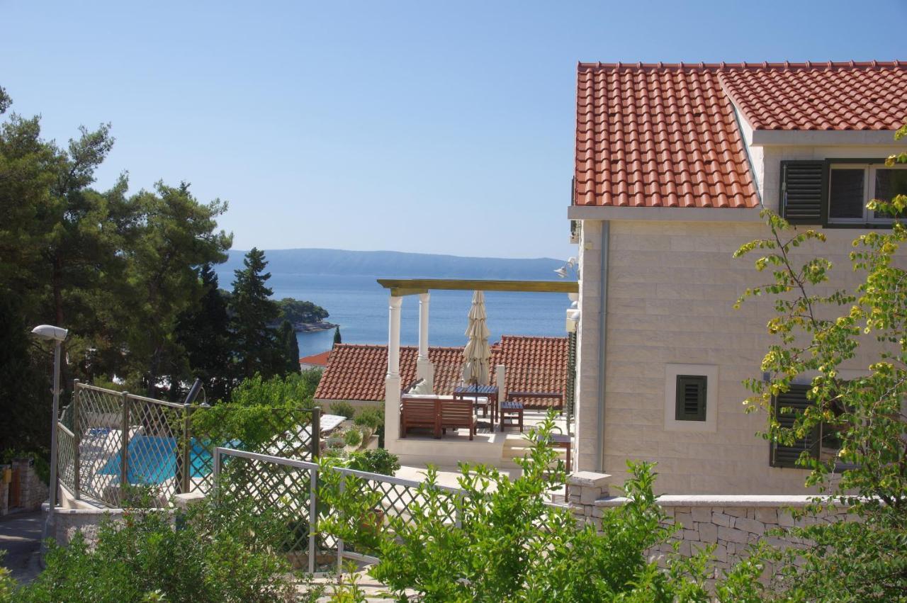 Holiday Home Nevista Sumartin Exteriér fotografie