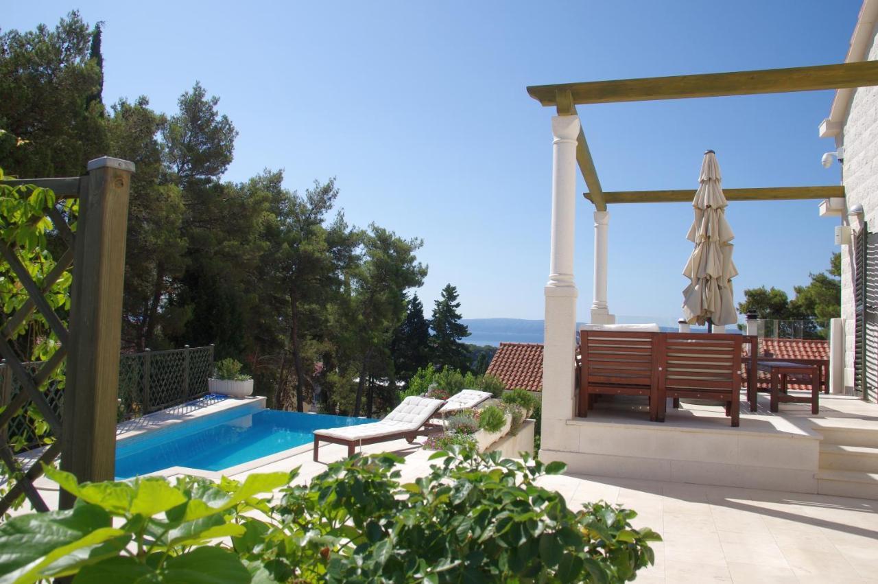 Holiday Home Nevista Sumartin Exteriér fotografie