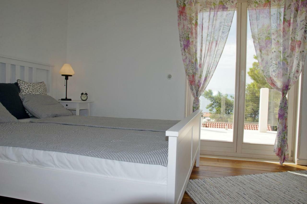 Holiday Home Nevista Sumartin Exteriér fotografie