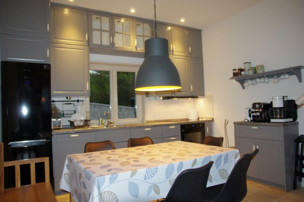 Holiday Home Nevista Sumartin Exteriér fotografie